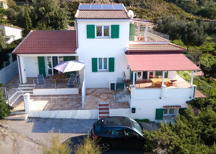 Il Cisto Marciana (Isola d'Elba)