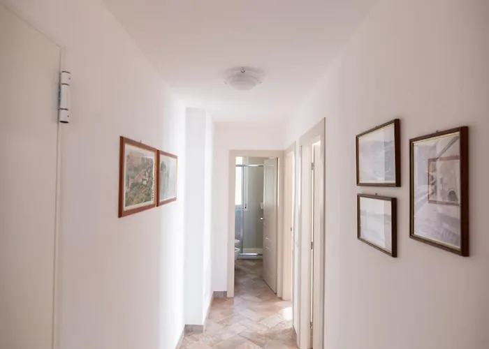 Il Cisto Marciana (Isola d'Elba)